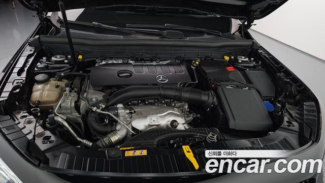 Mercedes-Benz GLB-Class (X247) GLB250 4MATIC 2020 — фото 6