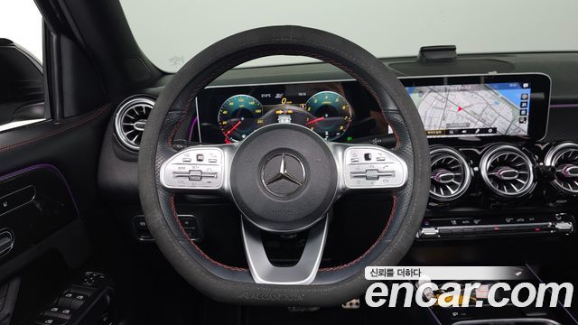 Mercedes-Benz GLB-Class (X247) GLB250 4MATIC 2020 — фото 7