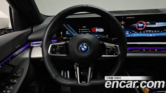 BMW 5 Series (G60) 530e M Sport 2024 — фото 13
