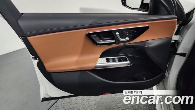 Mercedes-Benz E-Class (W214) E200 Avantgarde 2025 — фото 30