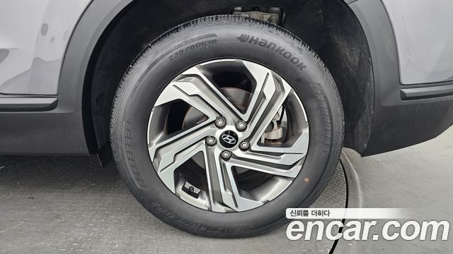 Hyundai Santa Fe Diesel 2.2 2WD Premium 2021 — фото 21