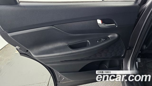 Hyundai Santa Fe Diesel 2.2 2WD Premium 2021 — фото 25