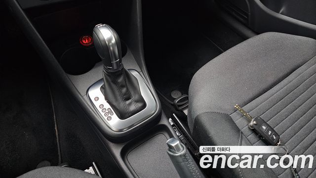 Volkswagen Polo 1.6 TDI R-Line 5th 2014 — фото 9