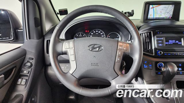 Hyundai Grand Starex Wagon 12-Seater Modern 2020 — фото 12