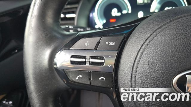 Kia K7 Premier 2.2 Diesel Prestige 2020 — фото 19