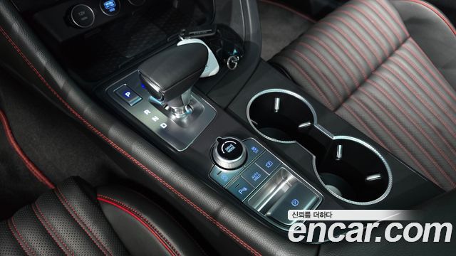 Genesis G70 Gasoline 2.5T 2WD 2025 — фото 9