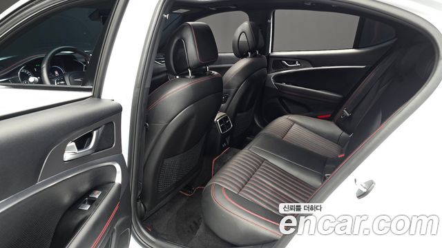Genesis G70 Gasoline 2.5T 2WD 2025 — фото 11