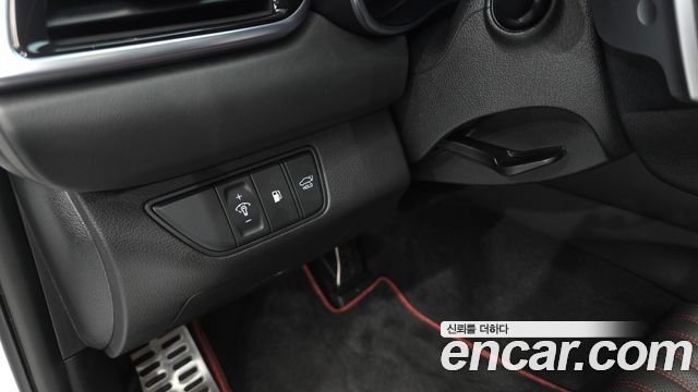 Genesis G70 Gasoline 2.5T 2WD 2025 — фото 18