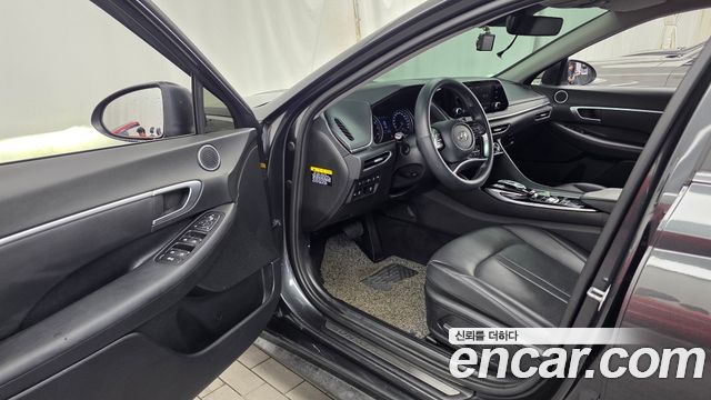 Hyundai Sonata (DN8) 2.0 Premium 2020 — фото 10