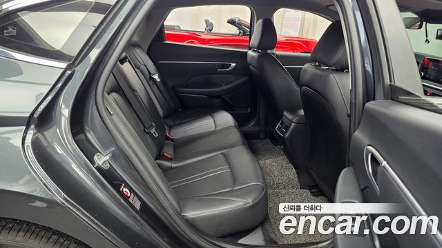 Hyundai Sonata (DN8) 2.0 Premium 2020 — фото 12
