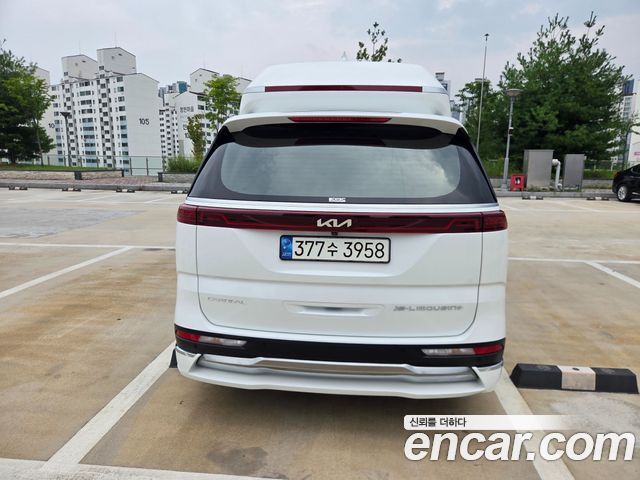 Kia Carnival (IV) Gasoline 9-seater Limousine(Special vehicle) 2023 — фото 4
