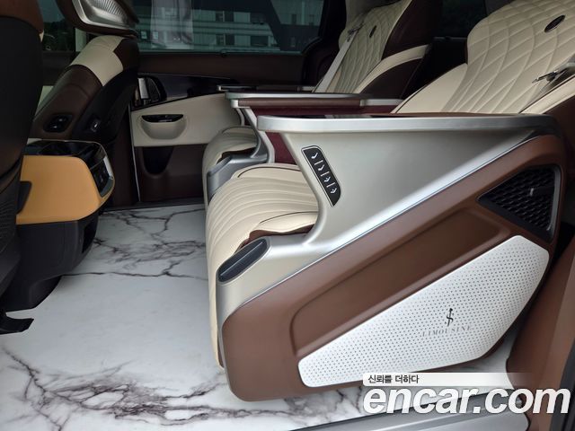 Kia Carnival (IV) Gasoline 9-seater Limousine(Special vehicle) 2023 — фото 6