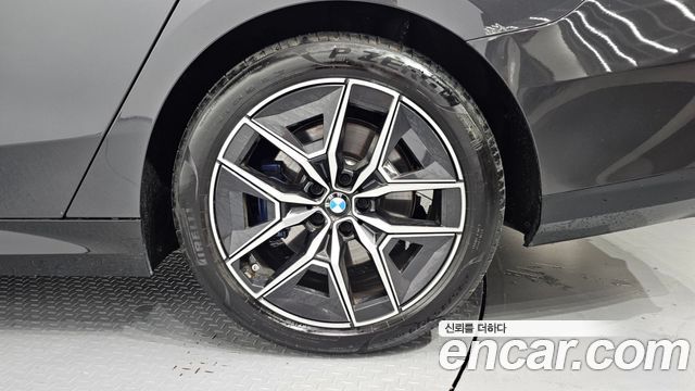BMW 5 Series (G60) 520i M Sport 2025 — фото 27