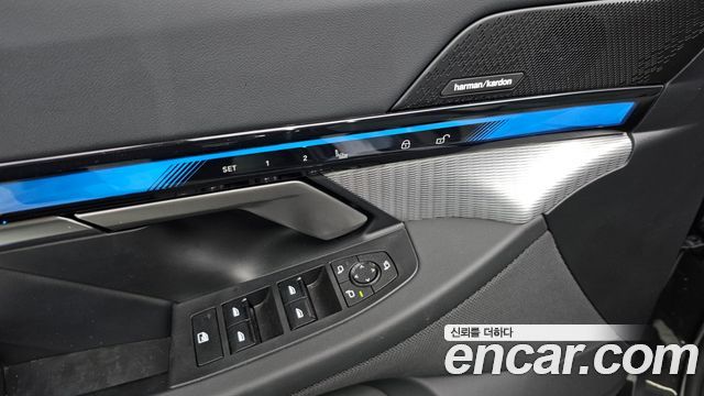 BMW 5 Series (G60) 520i M Sport 2025 — фото 34