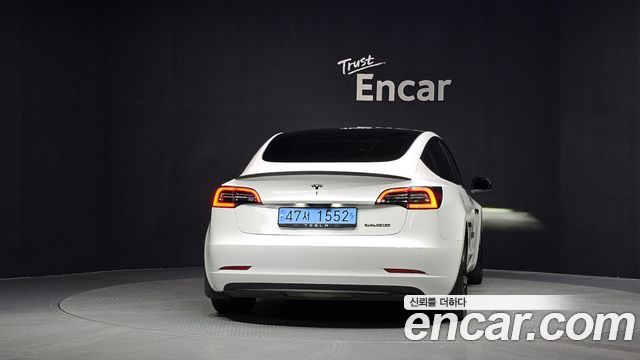 Tesla Model 3 Long Range AWD 2022 — фото 4