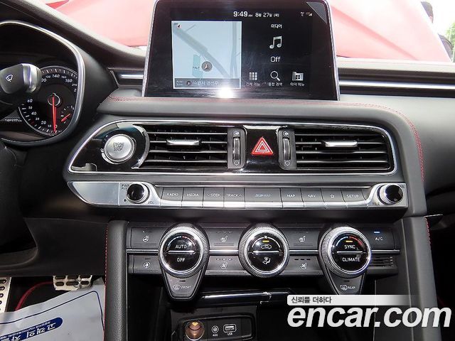 Genesis G70 3.3T Sport Elite 2019 — фото 17
