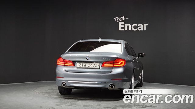 BMW 5 Series (G30) 520d Luxury Special Edition 2018 — фото 4
