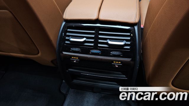 BMW 5 Series (G30) 520d Luxury Special Edition 2018 — фото 35