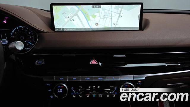 Genesis G80 (RG3) Gasoline 3.5 Turbo AWD 2021 — фото 12