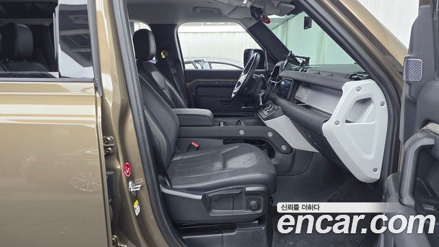 Land Rover Defender (L663) 110 D240 S 2020 — фото 26