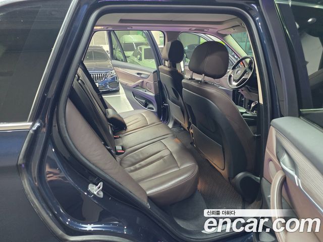 BMW X5 (F15) xDrive 30d 2016 — фото 16