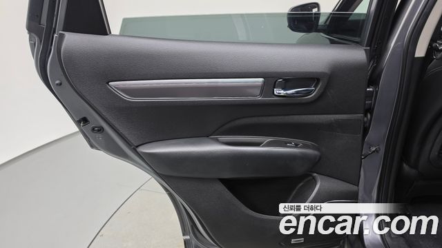 Renault Korea QM6 Gasoline 2WD RE 2018 — фото 31