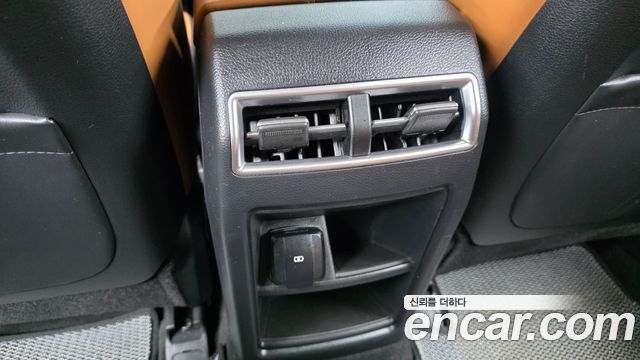 KG Mobility (SsangYong) Torres Gasoline 1.5 2WD T7 2023 — фото 18