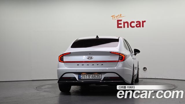 Hyundai Sonata (DN8) 2.0 LPG(rental car) Style 2020 — фото 4