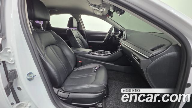 Hyundai Sonata (DN8) 2.0 LPG(rental car) Style 2020 — фото 10