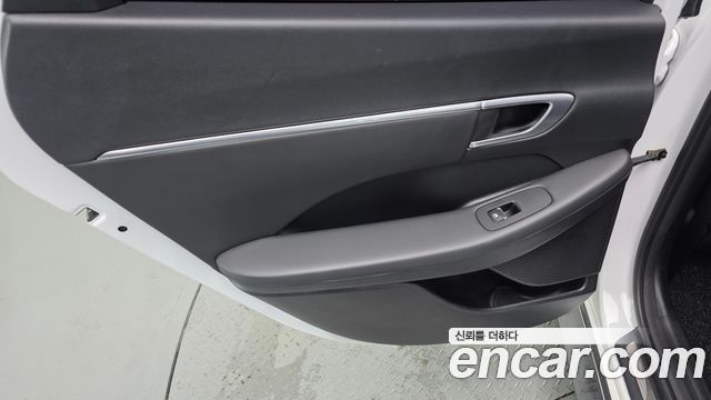 Hyundai Sonata (DN8) 2.0 LPG(rental car) Style 2020 — фото 25