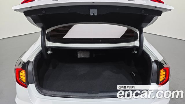 Hyundai Sonata (DN8) 2.0 LPG(rental car) Style 2020 — фото 30