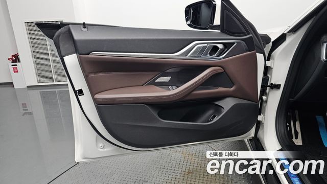 BMW 4 Series (G22) 420i M Sports GranCoupe 2022 — фото 24