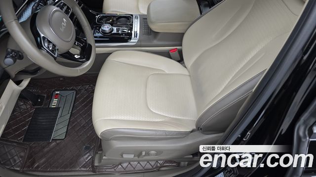 Kia Carnival (IV) Diesel 9-Seater Hi-Limousine Signature 2023 — фото 16