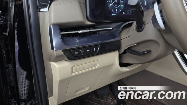 Kia Carnival (IV) Diesel 9-Seater Hi-Limousine Signature 2023 — фото 34