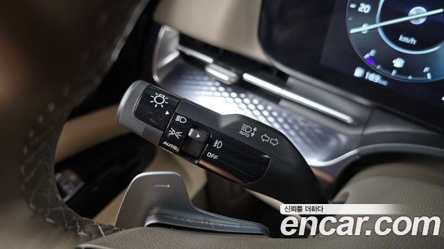 Kia Carnival (IV) Diesel 9-Seater Hi-Limousine Signature 2023 — фото 36