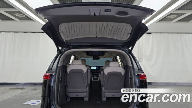 Kia Carnival (IV) Diesel 9-Seater Hi-Limousine Signature 2023 — фото 38