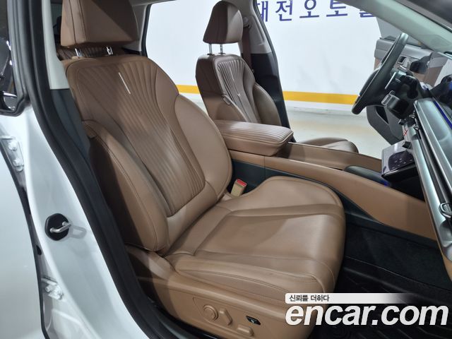 Hyundai Grandeur (GN7) 2,5 Gasoline 2WD Exclusive 2025 — фото 9