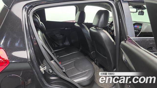 Chevrolet Next Spark Perfact Black 2017 — фото 12