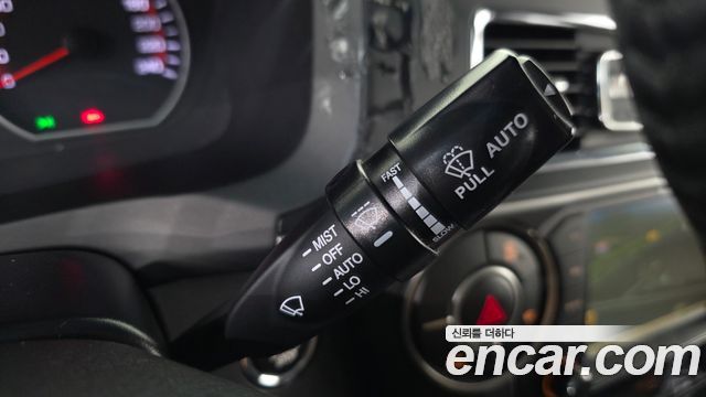 KG Mobility (SsangYong) Korando Sport 2.2 CX7 4WD Vision 2017 — фото 15