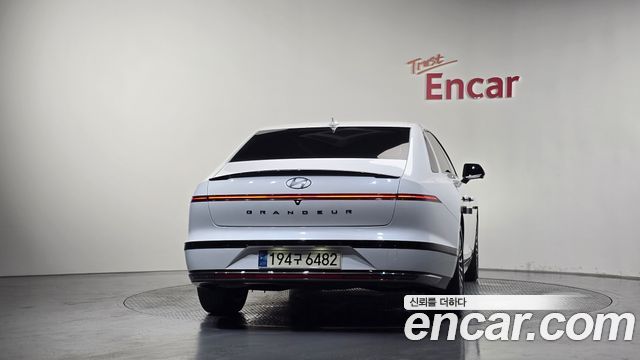 Hyundai Grandeur Hybrid (GN7) Calligraphy 2024 — фото 4