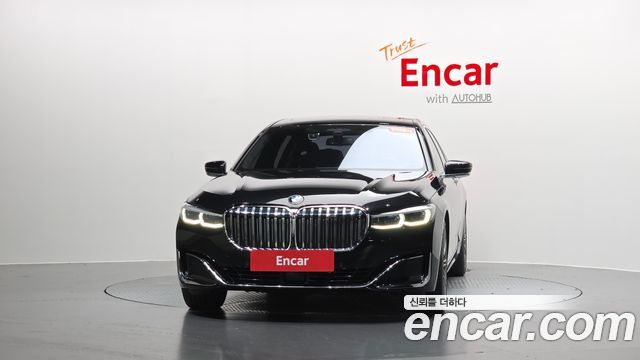 BMW 7 Series (G11) 750Li xDrive Design Pure Excellence 2020 — фото 3