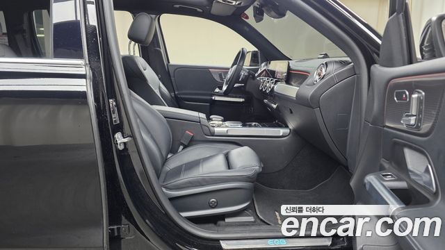 Mercedes-Benz EQB (X243) EQB300 4MATIC AMG Line 2023 — фото 11