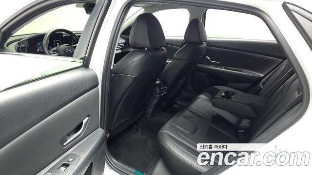 Hyundai Avante (CN7) 1.6 Inspiration 2023 — фото 12
