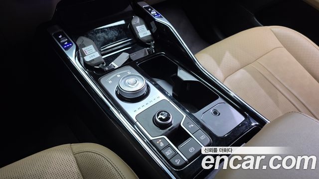 Kia Sorento (IV) HEV 1.6 2WD Noblesse 2024 — фото 9