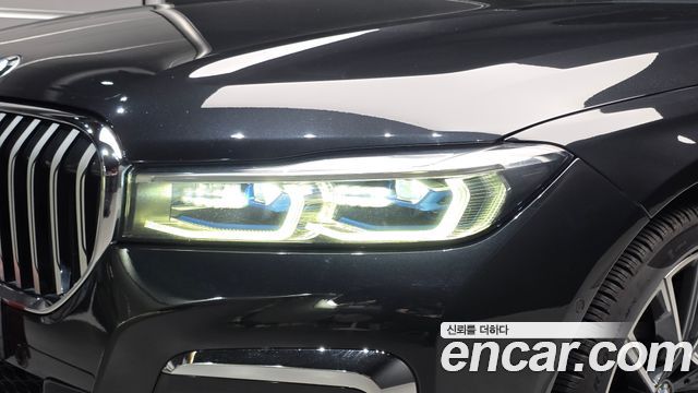 BMW 7 Series (G11) 745Le iPerformance M Sport 2020 — фото 28
