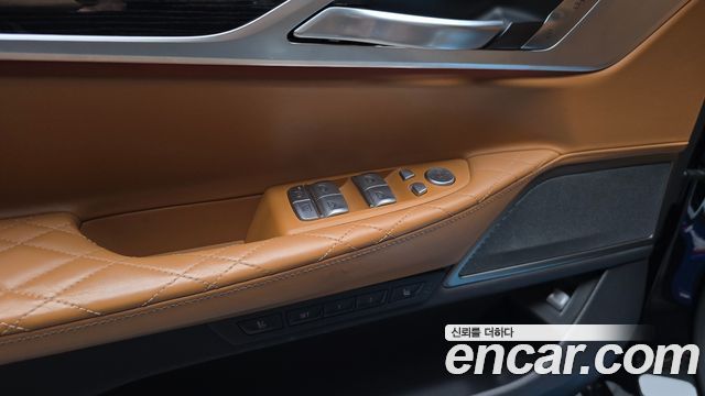 BMW 7 Series (G11) 745Le iPerformance M Sport 2020 — фото 33