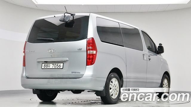 Hyundai Grand Starex Van 3-Seater Smart 2021 — фото 4