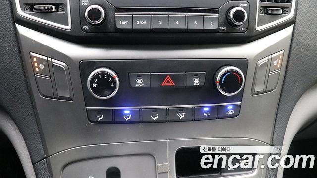 Hyundai Grand Starex Van 3-Seater Smart 2021 — фото 5