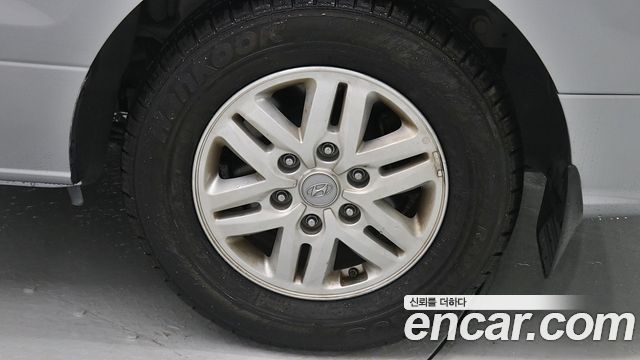 Hyundai Grand Starex Van 3-Seater Smart 2021 — фото 16