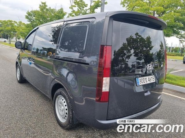 Hyundai Staria Cargo 5-Seater Smart 2024 — фото 4